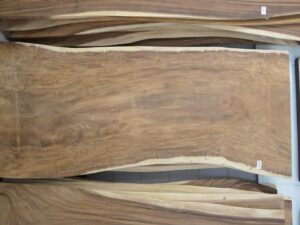 Boomstamtafel Suar– 260 cm (BT840)