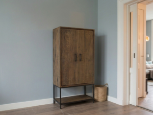 Smalle 2 deurs kast 80 cm