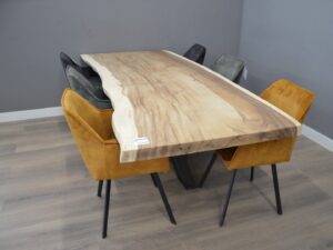 Suar boomstamtafel 250 cm - BT872