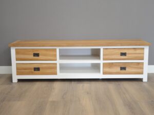 Witte tv kast met teak details 180 cm breed