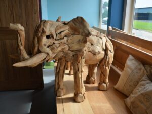 Handgemaakte Olifant van Teakhout (88 cm)
