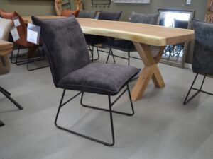 Showroomset: 8 Luxe Eetkamerstoelen  Ivon-W 3 verschillende kleuren Adore