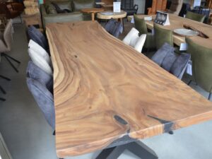 Suar boomstamtafel 300 cm-  BT - 200 3 meter boomstamtafel