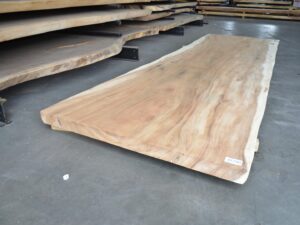 Suar boomstamtafel 350 cm-  BT250- 3,5  m boomstamtafel