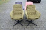 4 showroomstoelen met armleuning – groen, blauw en roze