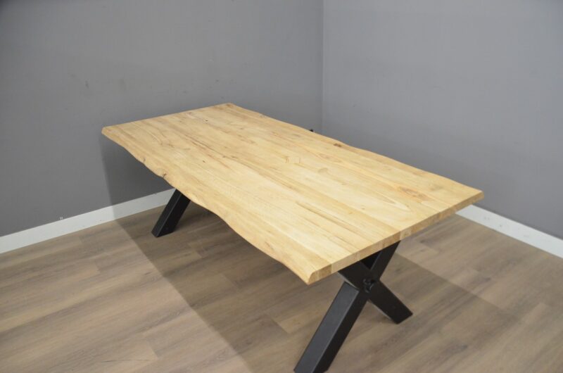 Industriële eiken boomstamtafel 220 cm - eiken boomstamtafel 2,2 meter (2)